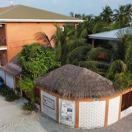 Shamar Guesthouse & Dive Маамигили Экстерьер фото